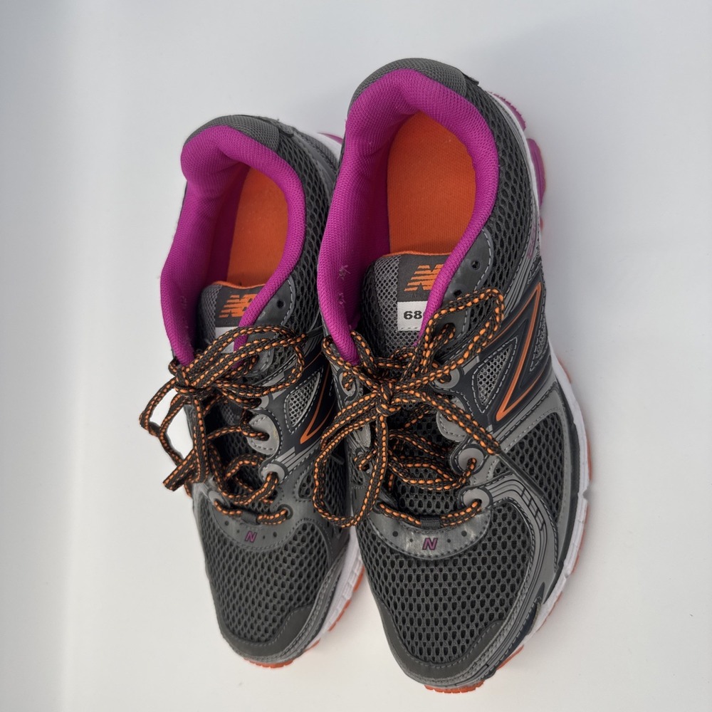 New Balance Womens Shoes sz 8.5 W680GR2 Women's Gray Pink orange Lace Up - Picture 2 of 5
